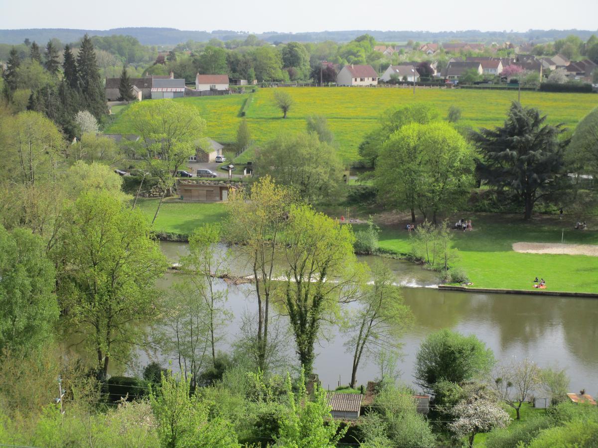 Gite Le Bourgneuf Fresnay-sur-Sarthe Exterior foto